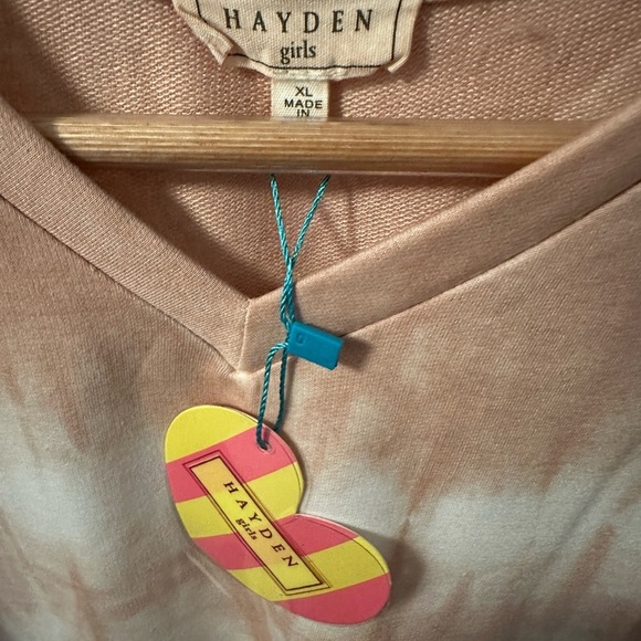 Soft pink tie die girls shirt. - Picture 3 of 3